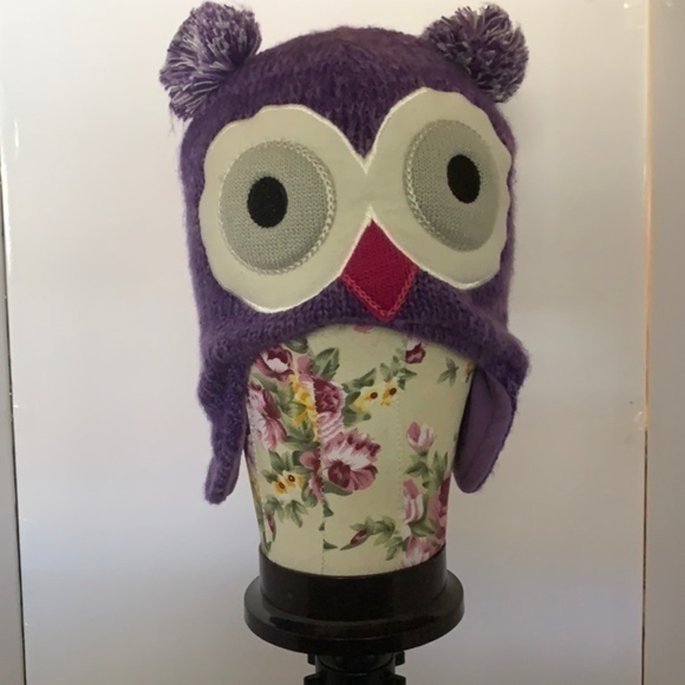 PLACE 1989, Owl Hat